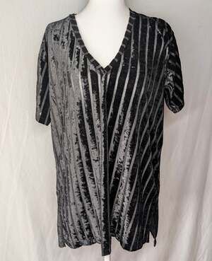 Burnout Velvet Blouse black short sleeve Large Lumiere whimsigoth goth romantic